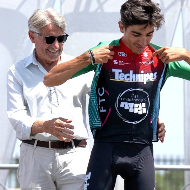 💚 Strong finish for Ivan Toselli at the Giro di Campania: he moved up one spot in the final stage to secure 4th place overall in the general classification!

🚵‍♂️ He also claimed the green jersey as King of the Mountains, capping off three aggressive days with solid performances on the climbs.

👏 A great team effort by Team Technipes #inEmiliaRomagna, with many young U23 riders stepping up and showing their progress.

🔚 Another valuable stage race in the books — gaining experience and growing, one step at a time.

---

💚 Finale in crescendo per Ivan Toselli al @girodicampania: guadagna una posizione nell’ultima tappa e chiude 4° assoluto in classifica generale!

🚵‍♂️ Conquista anche la maglia verde dei Gran Premi della Montagna, premiando una tre giorni all’attacco e con ottime prestazioni in salita.

👏 Ottima prova complessiva del Team Technipes #inEmiliaRomagna, con tanti giovani Under 23 protagonisti e in crescita.

🔚 Si chiude così un'altra corsa a tappe utile per fare esperienza e crescere, un passo alla volta.